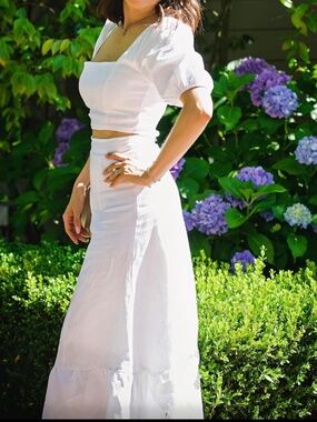 Reformation linen top and skirt, size 6